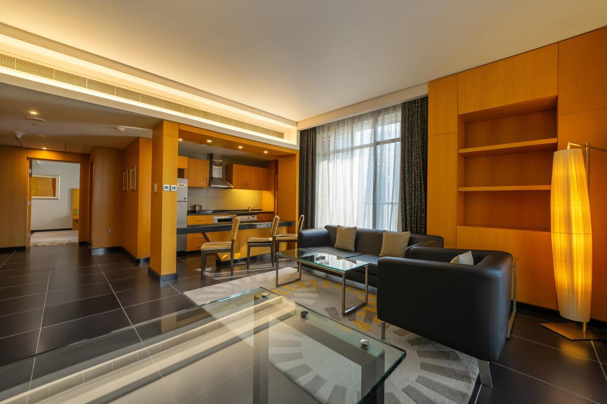 Hala Arjaan By Rotana, Deluxe Hotel Apartments Abu Dhabi Exterior photo