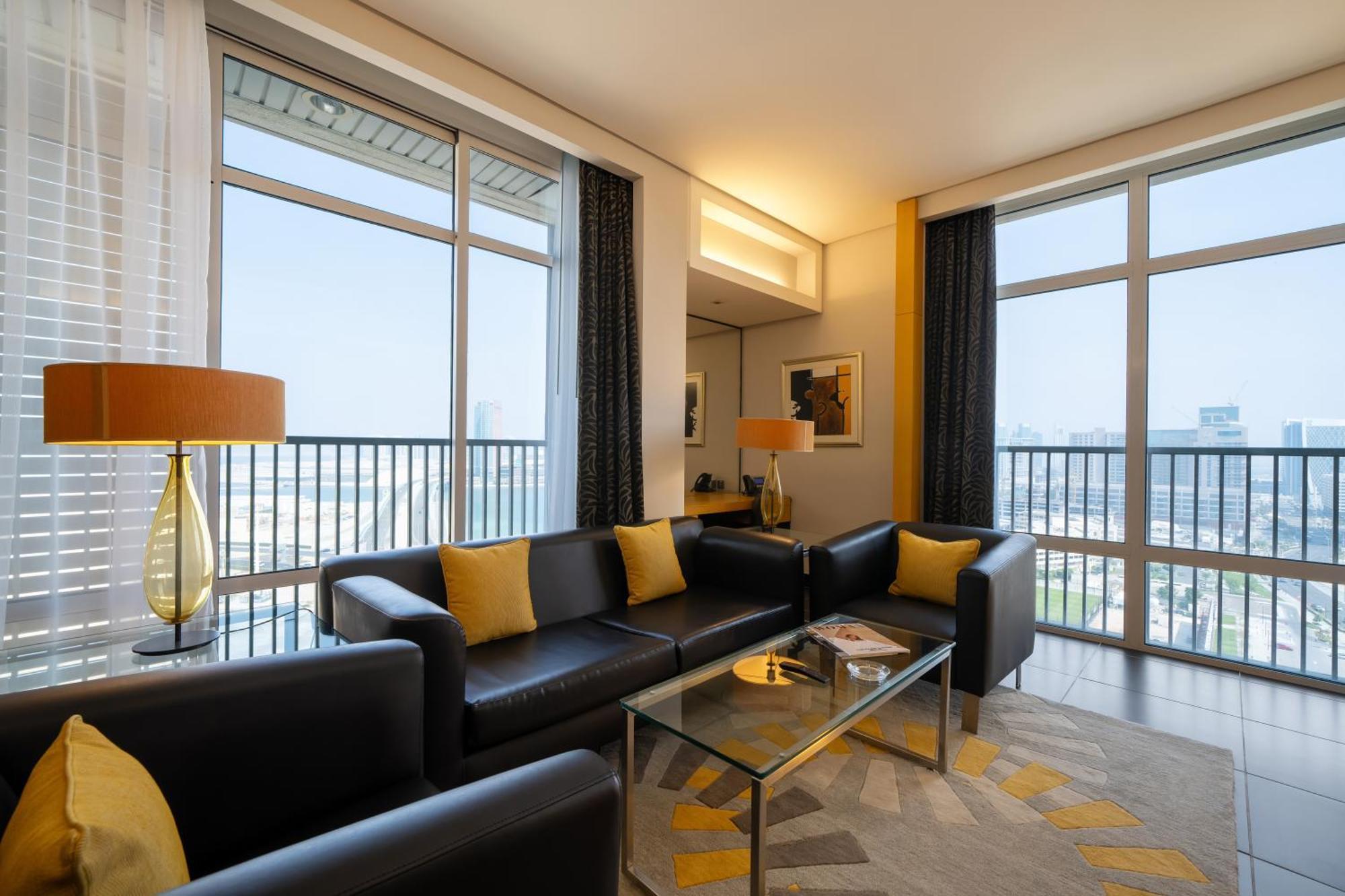 Hala Arjaan By Rotana, Deluxe Hotel Apartments Abu Dhabi Exterior photo
